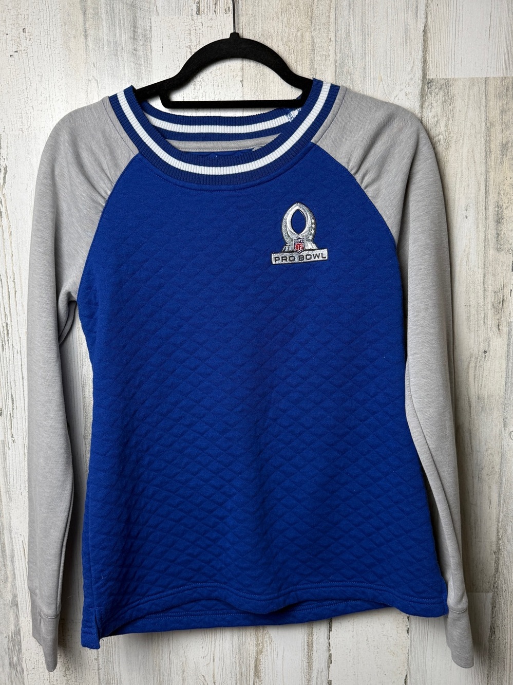 Antigua Womens Probowl Diamond Quilted Pullover Sweatshirt Blue Gray SZ M NFL